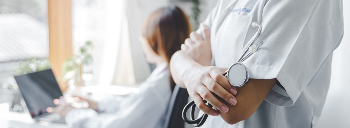 acceso a los servicios médicos