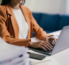 Gestión adecuada del correo para notificaciones electrónicas: una obligación estratégica